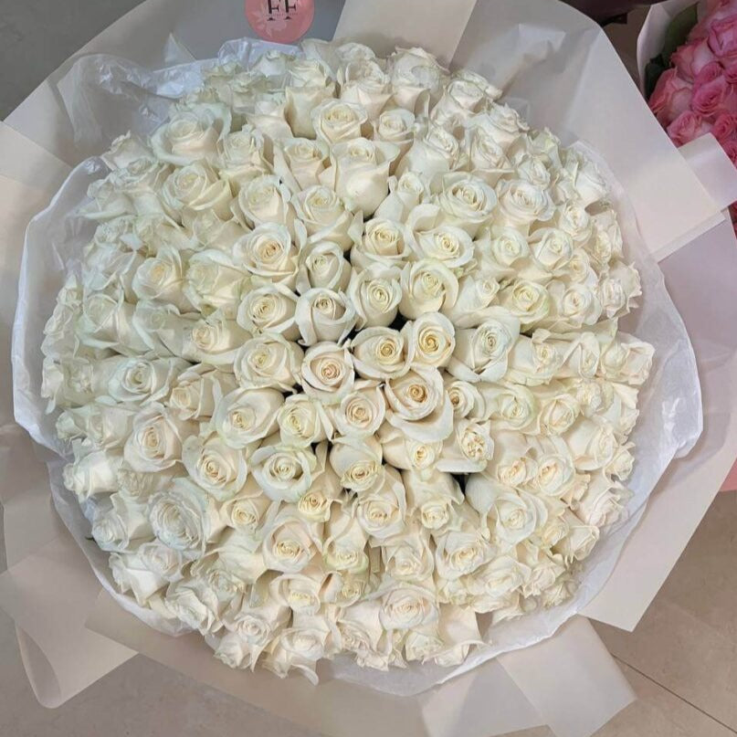 150 premium white roses in a hand-tied bouquet â bold and elegant floral gift