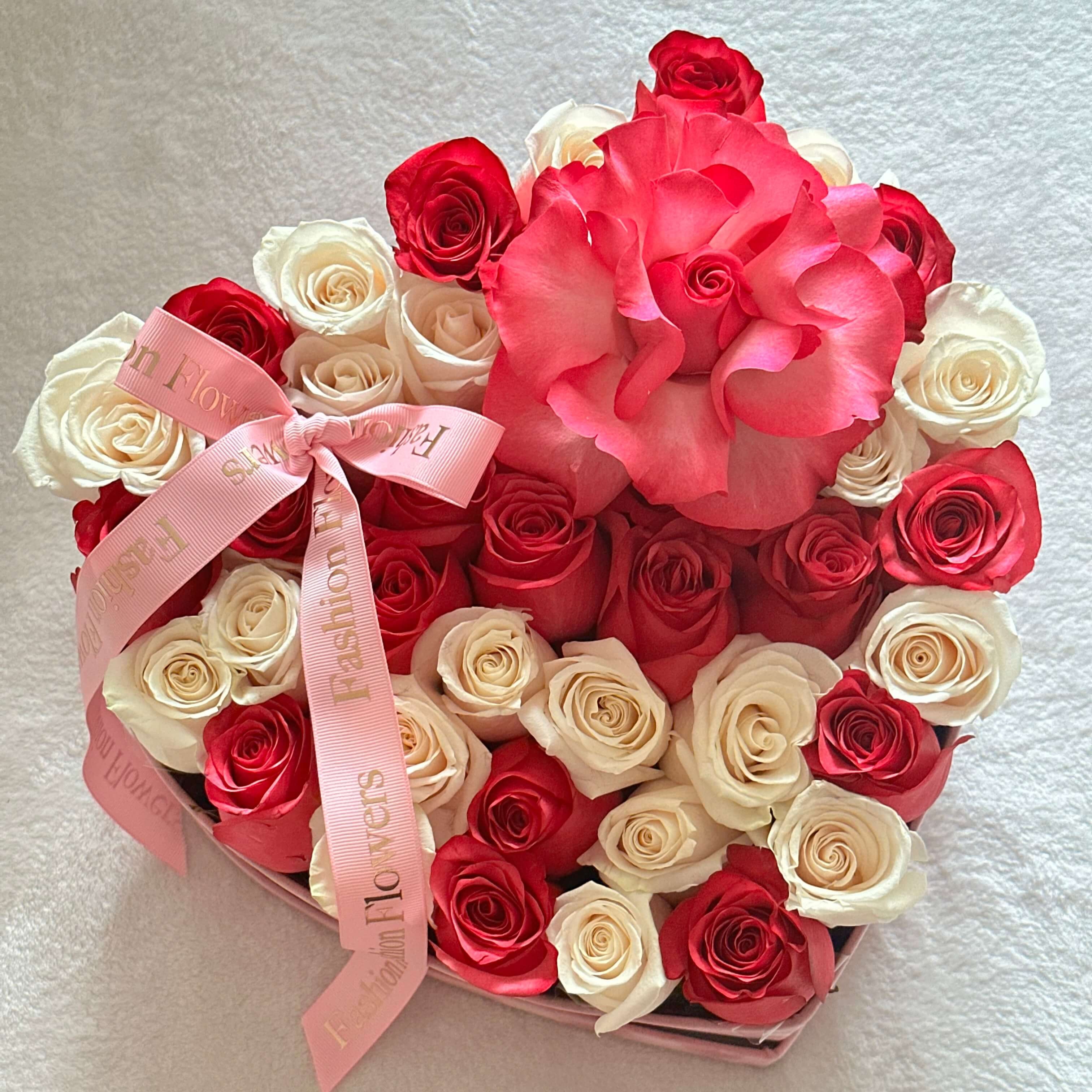 Tender Heart floral box with pink velvet and ivory roses — limited luxury flower delivery in Miami