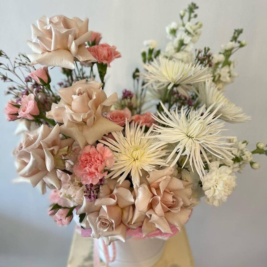 Oversized designer box with cream roses and white mums — Miami flower delivery