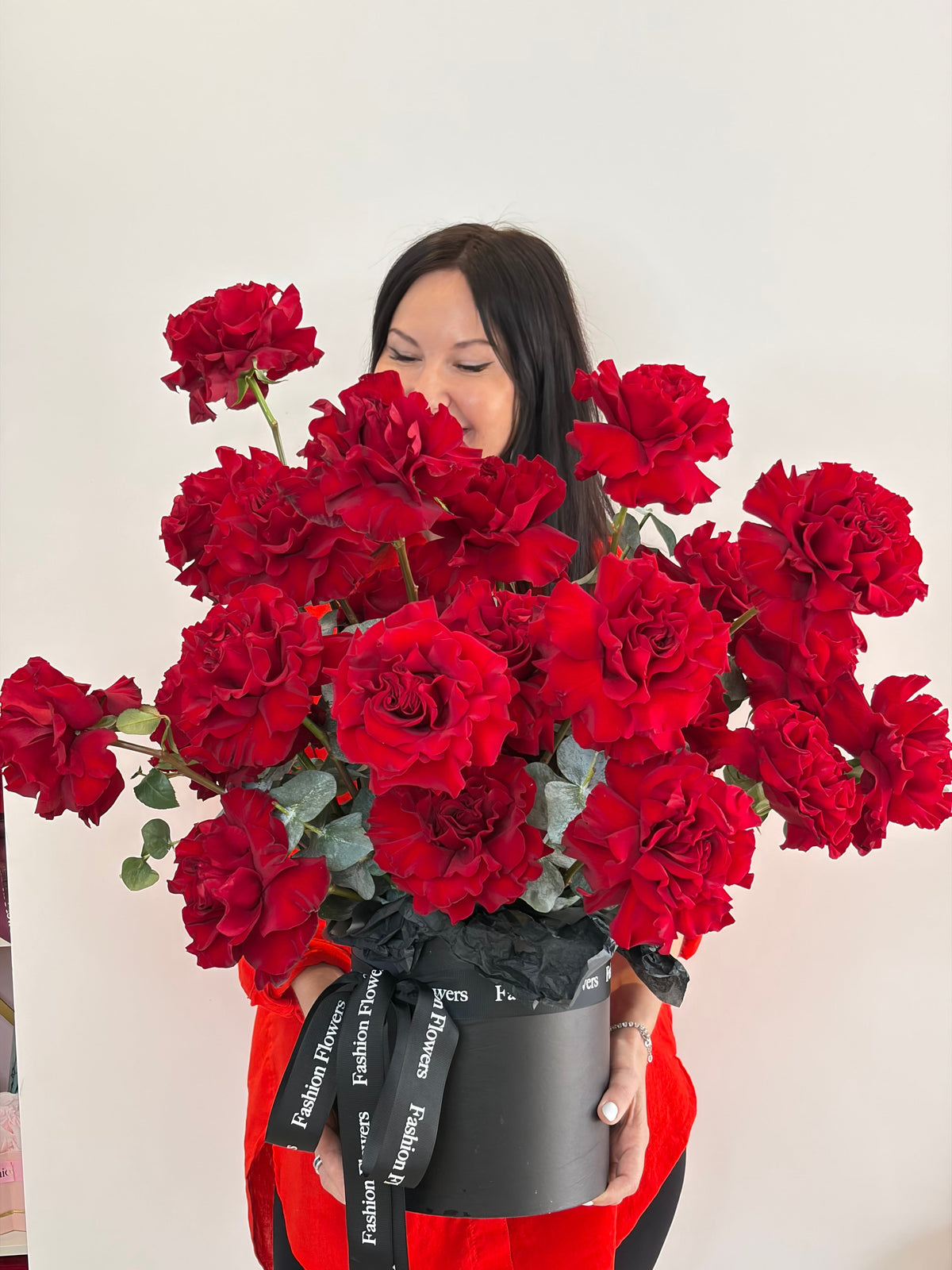 Flower Box Arrangement of red roses — Red Velvet